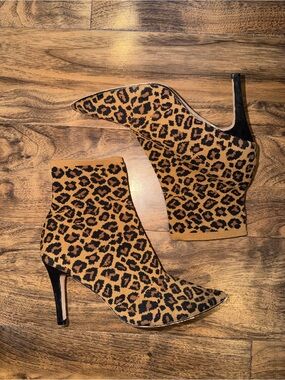 Leopard Print Pointed Toe Ankle Sock Booties